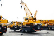 XCMG official 25 ton hydraulic truck crane XCT25_M price
